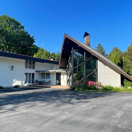 Toll Road Inn Manchester Exterior photo